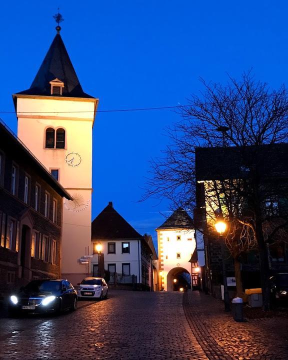 Ebbelwei-Schänke Historisches Rathaus